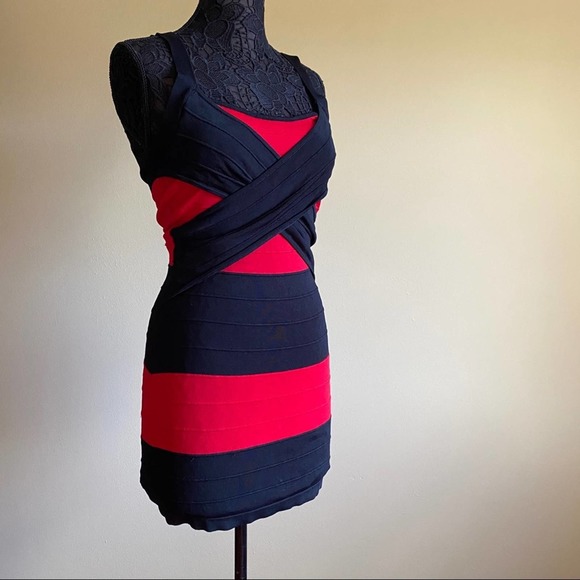 VENUS Dresses & Skirts - Venus Red Black Stripe Stretch Dress Size XS